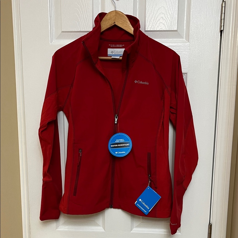 Columbia Women's Red Water Resistant Jacket. Size M.